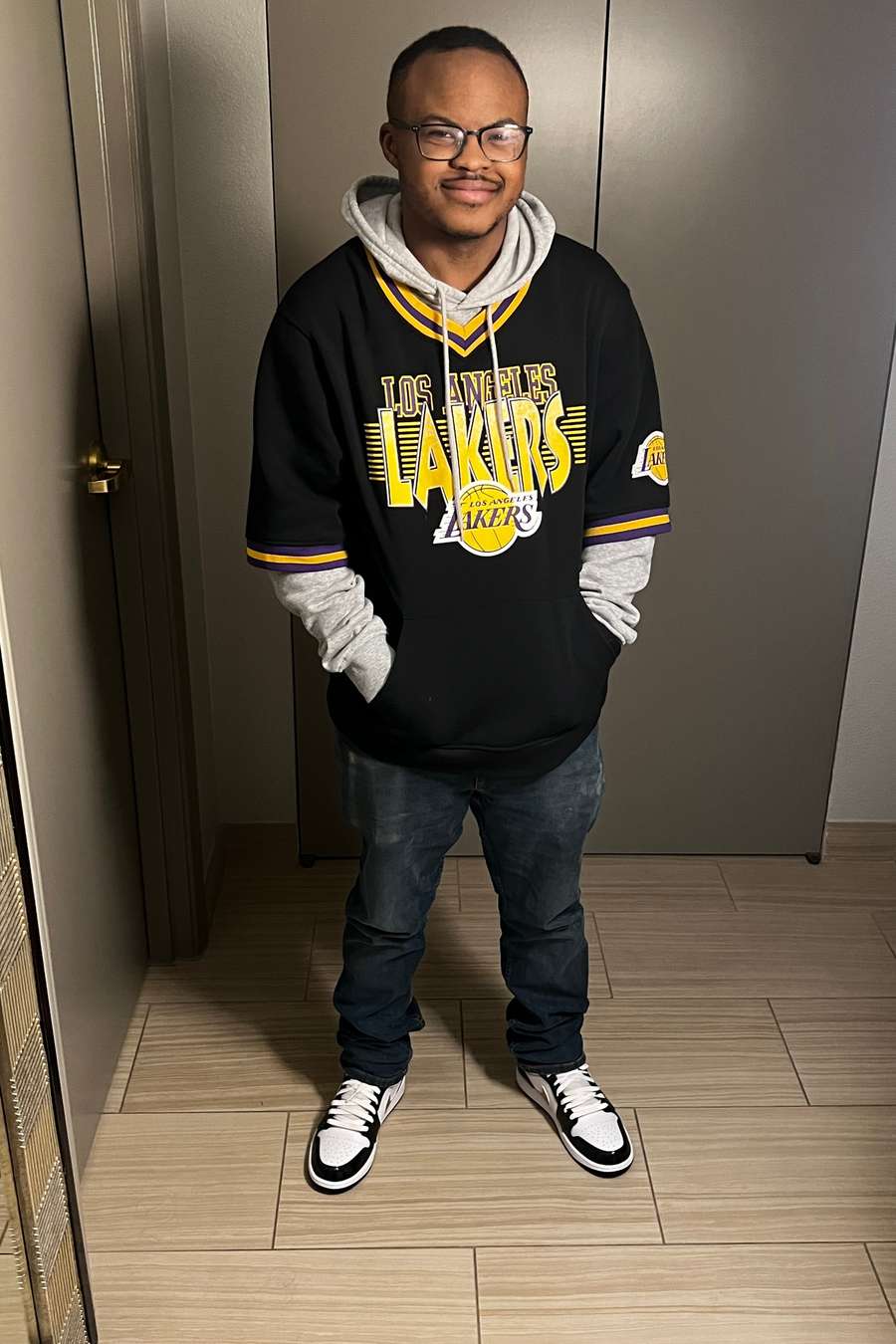 89454218 9341 medium large