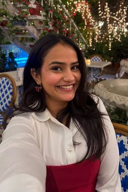 Aditi Mandana's photo