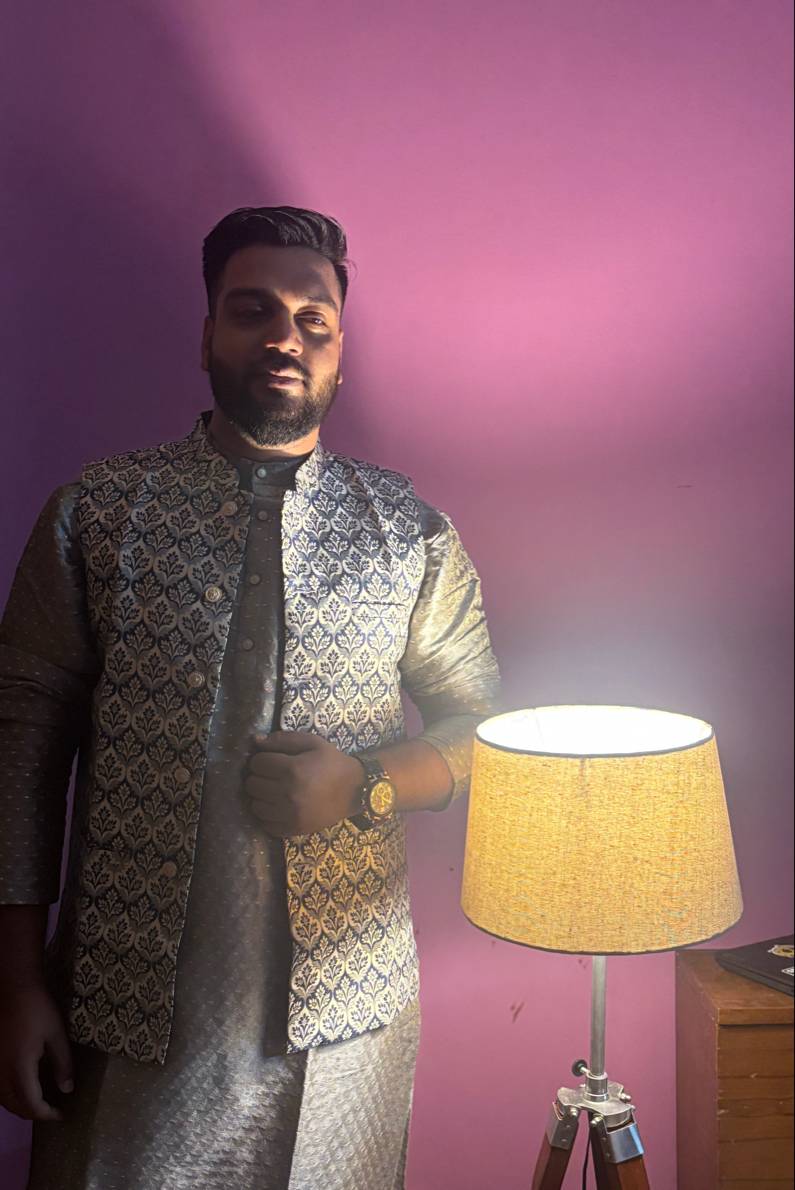 89154249 9814 medium large