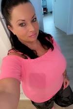 letsbecomeone's photo