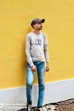 Ashwini Pandey's photo