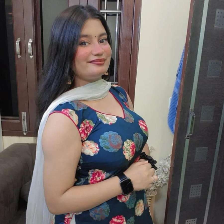 88099158 4389 medium large