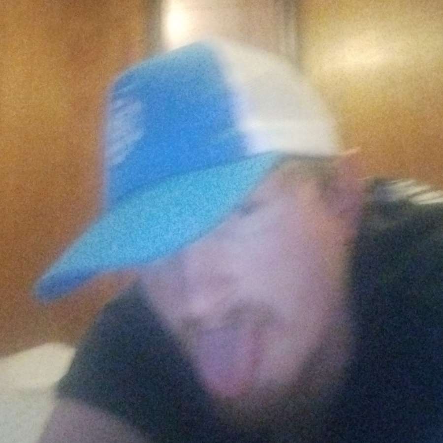 84397733 8712 medium large