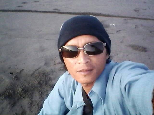 76984212 8828 medium large