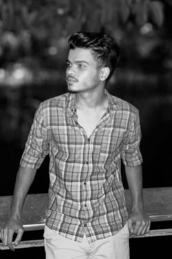 Roshan Chowdhury 's photo