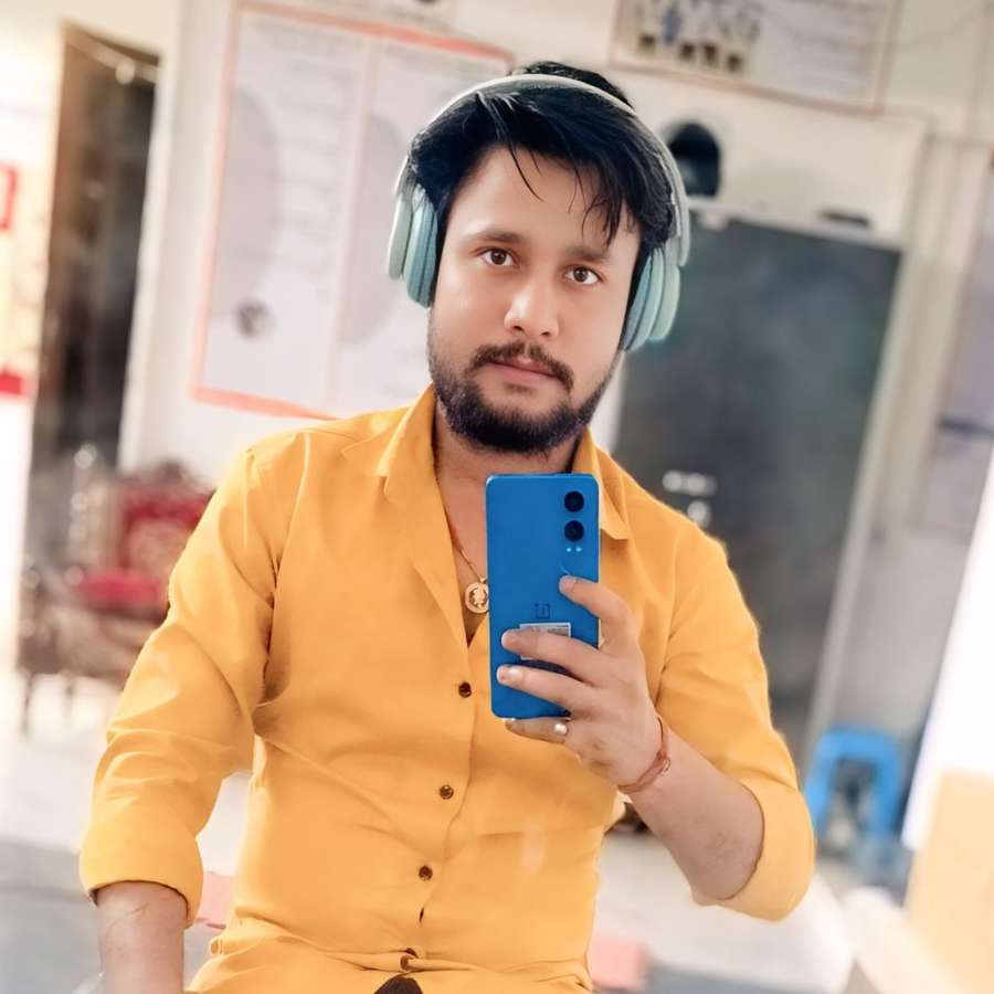 87269951 1644 medium large