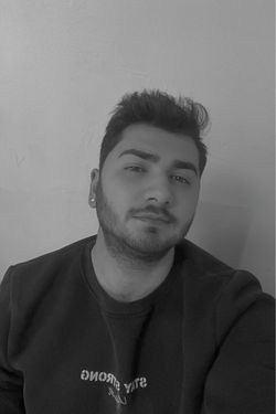 Özkan Macit's photo