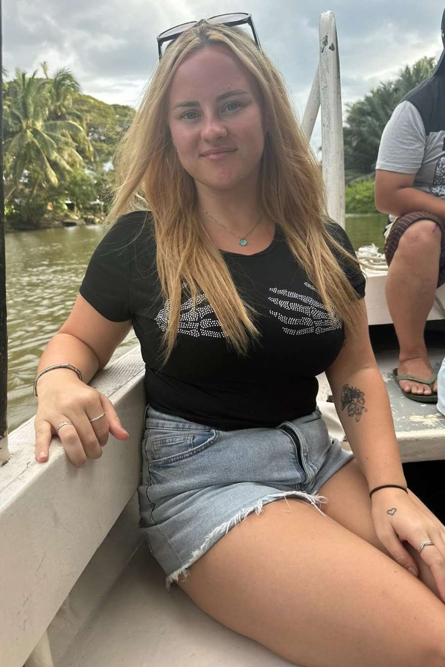 89412341 2288 medium large