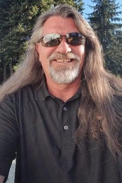 Kip Hickman 's photo