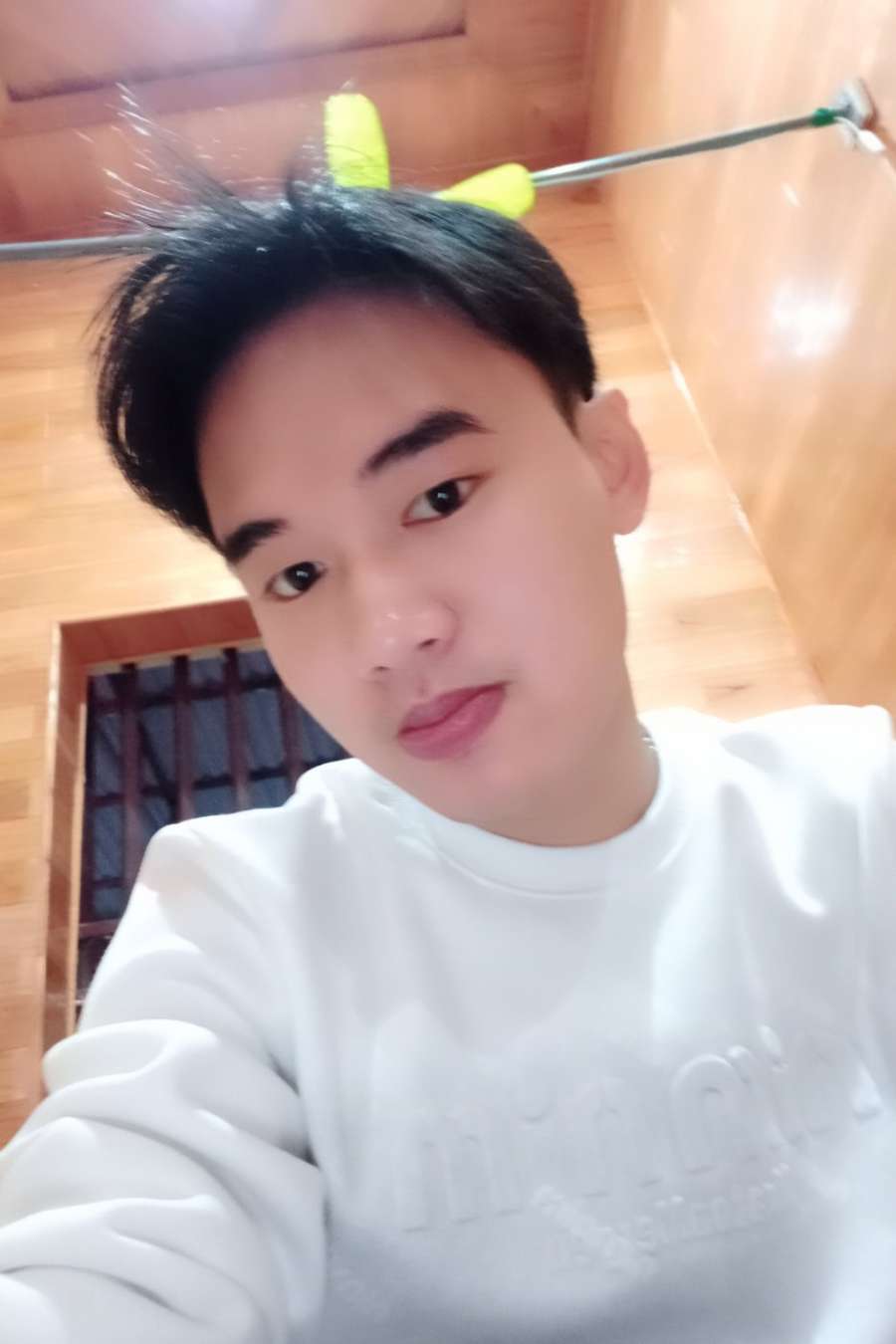 93148071 4341 medium large