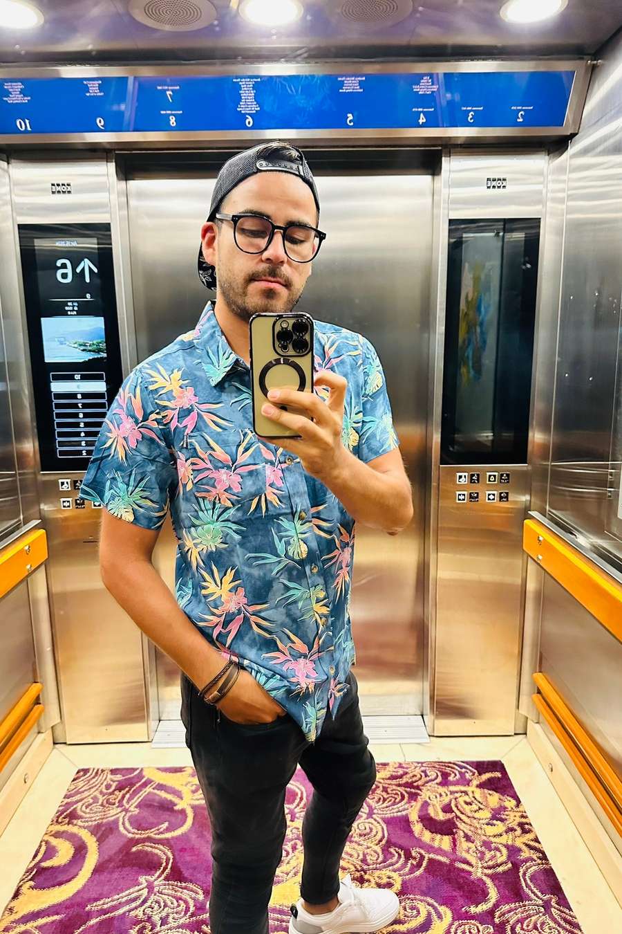 89382745 6196 medium large