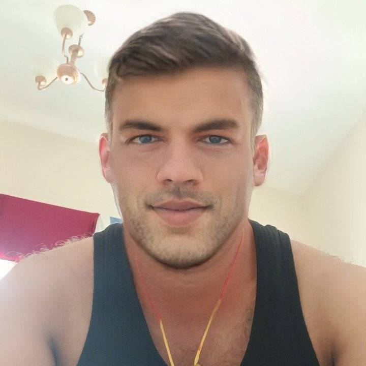 82981919 1295 medium large