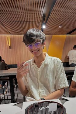 Rohan 's photo