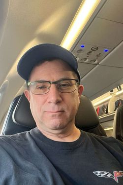 Lawrence Perdue's photo