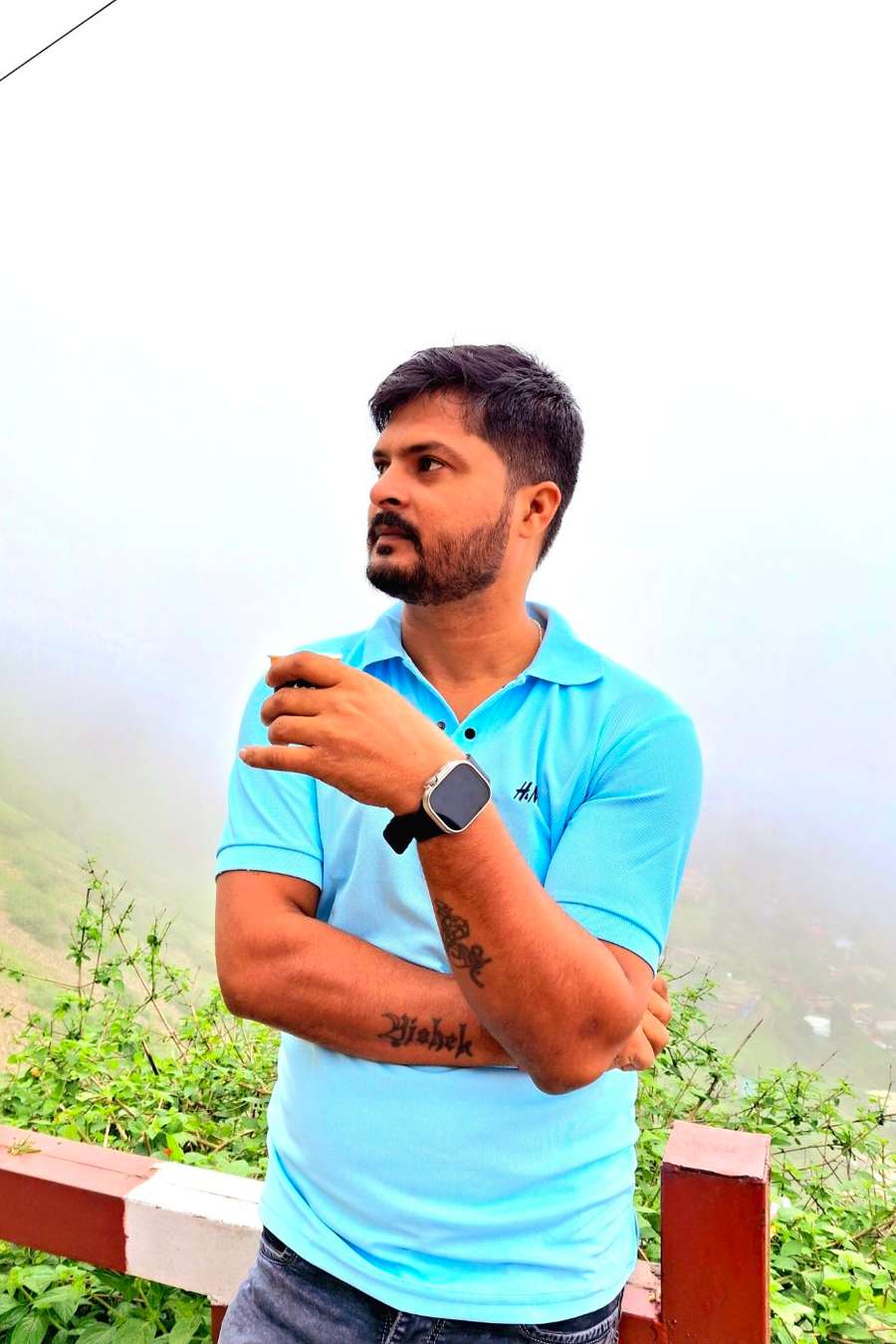 54852548 1495 medium large