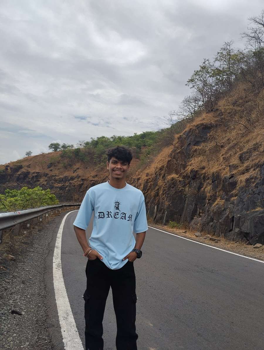 87295992 5565 medium large