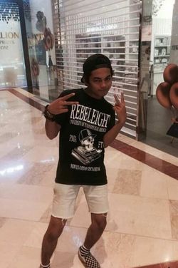 Shahril's photo