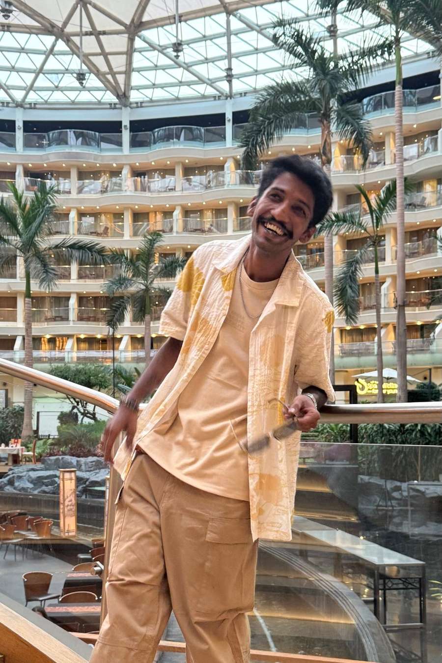 90525502 8485 medium large