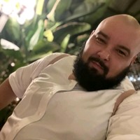 Raymond Morales's photo