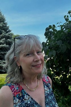 Eve Bowerbank's photo