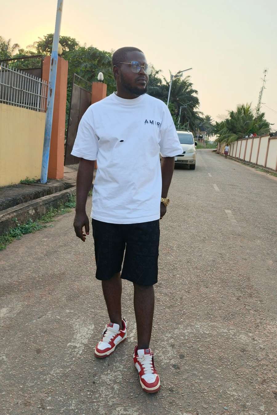 95024109 827 medium large