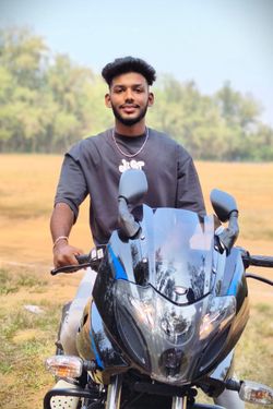 Shreyas Harakantra's photo