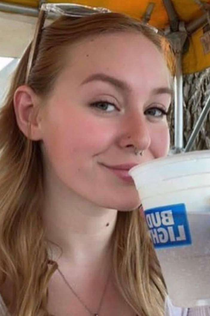 89833845 3401 medium large