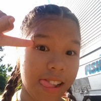 Ivy Comeros's photo