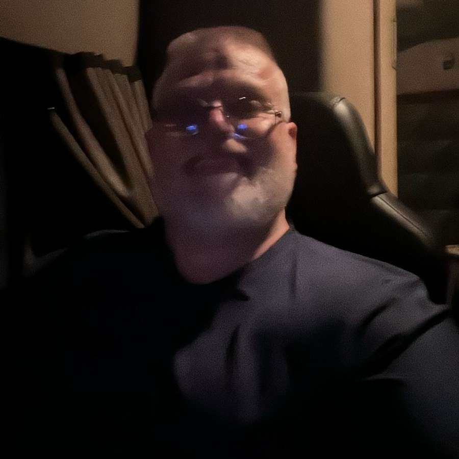 84013323 3256 medium large
