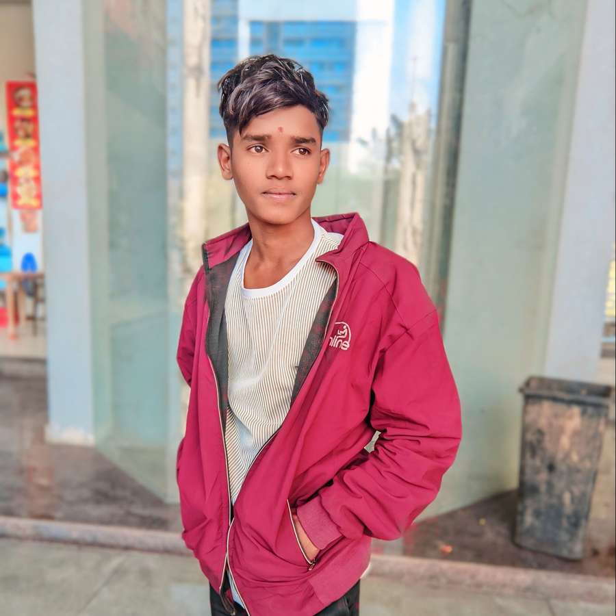 84568957 1917 medium large