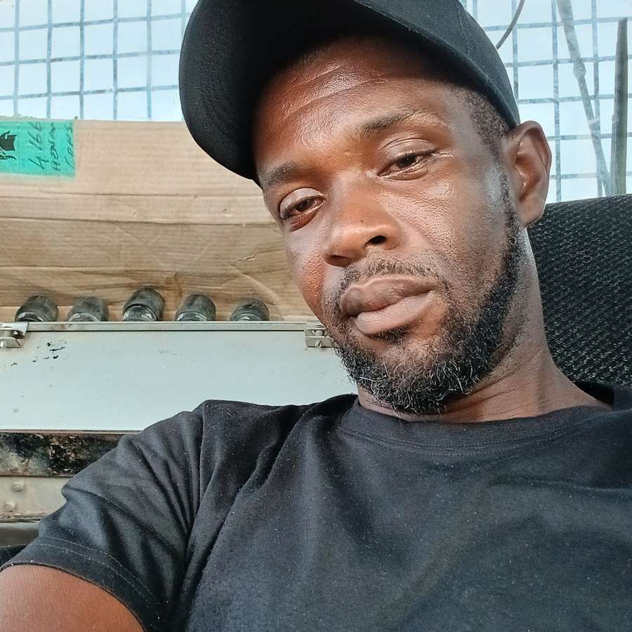 83870963 2869 medium large