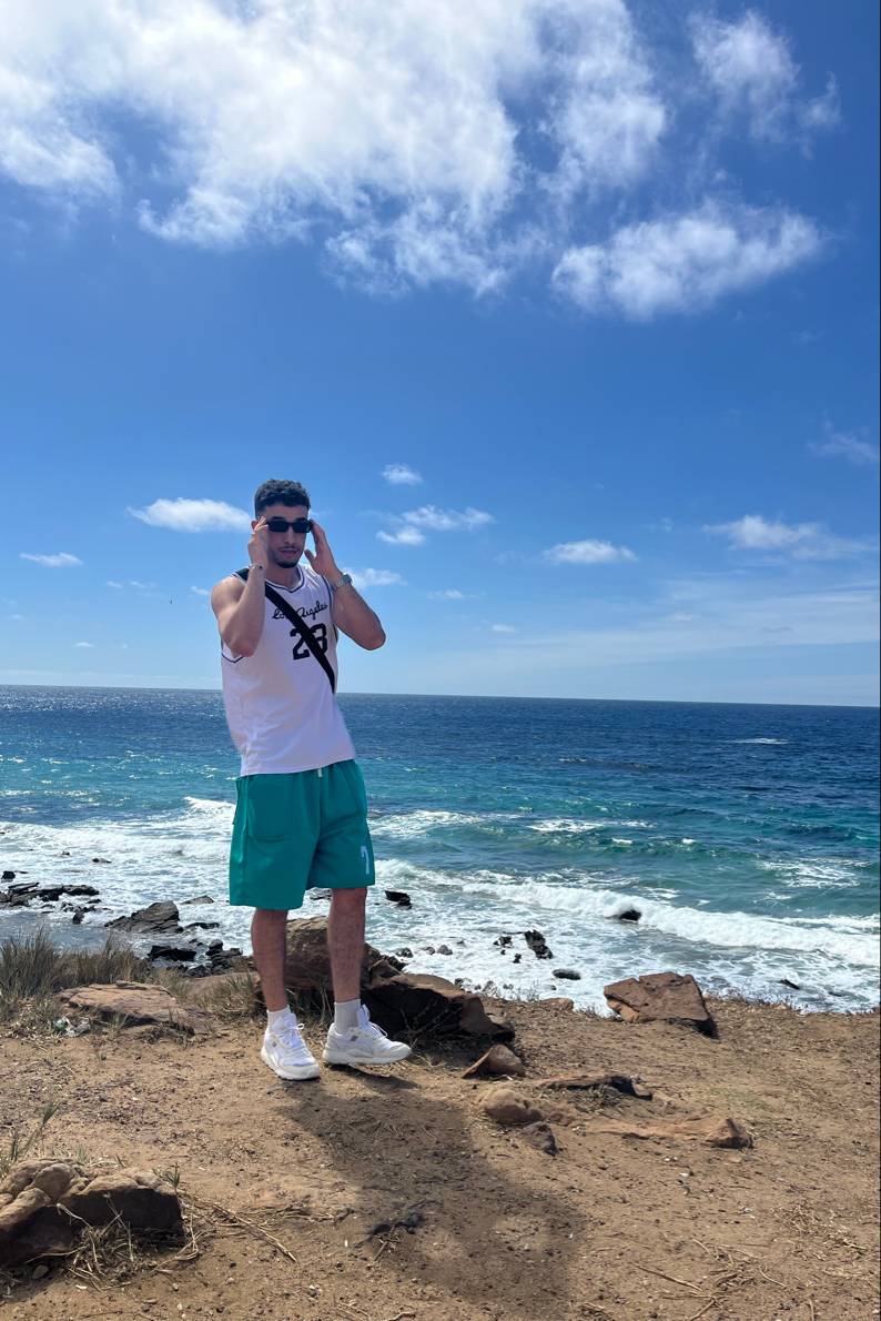 90264085 5902 medium large