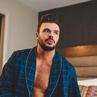 82232733 4953 medium large