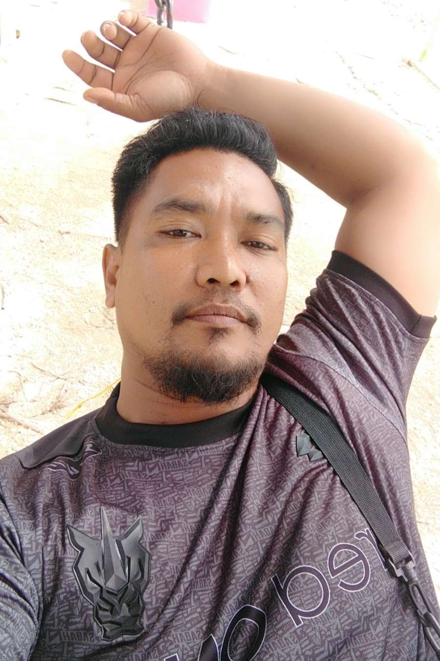 89686408 6441 medium large