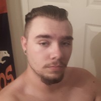 Ashton Applequist's photo