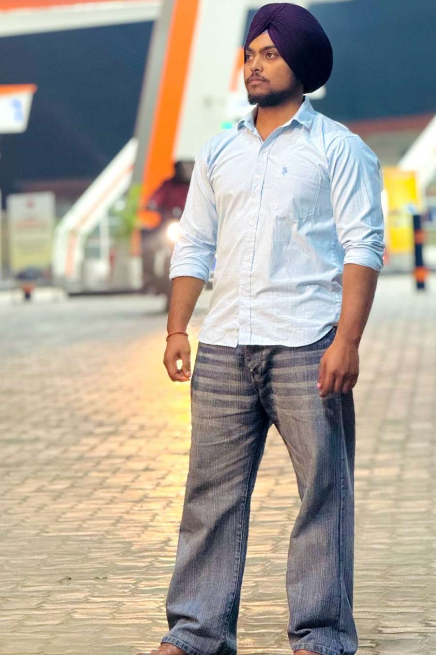 85842827 9372 medium large