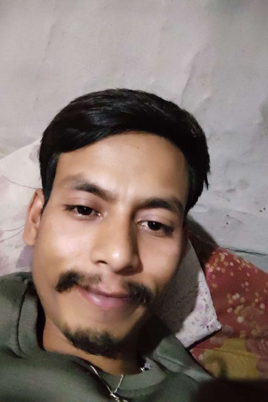 92123714 516 medium large