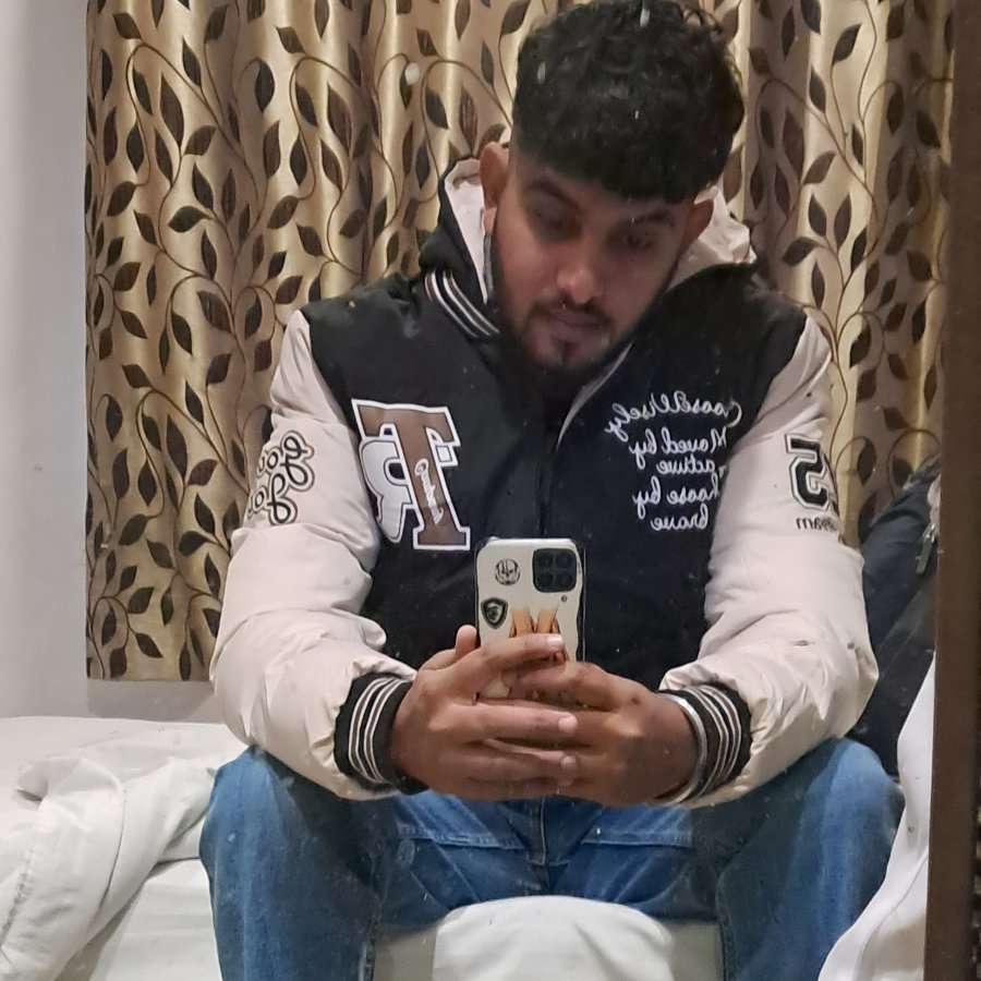 79511127 7616 medium large
