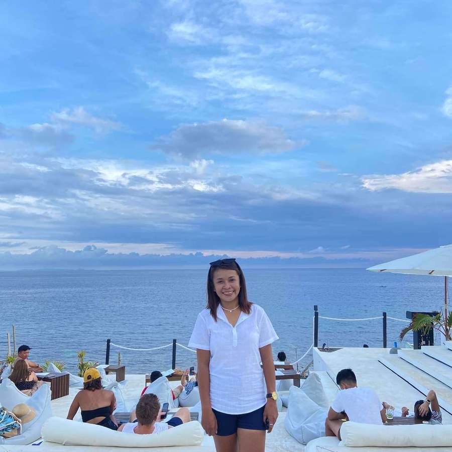 76926329 4359 medium large