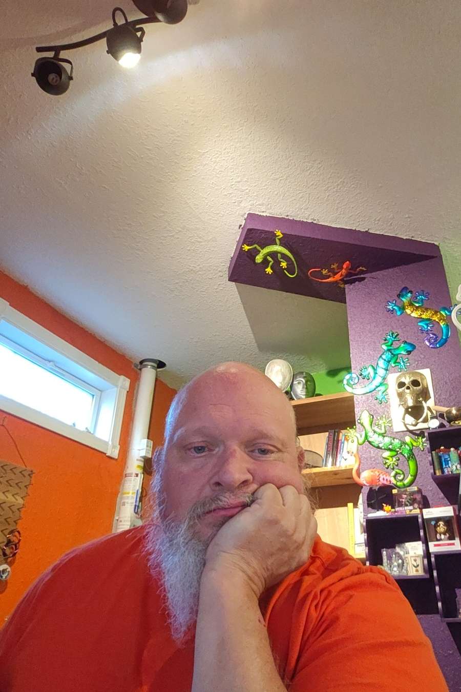 90170802 2221 medium large