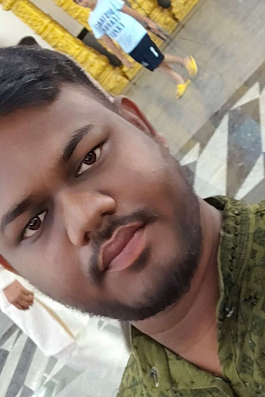 90225074 2779 medium large