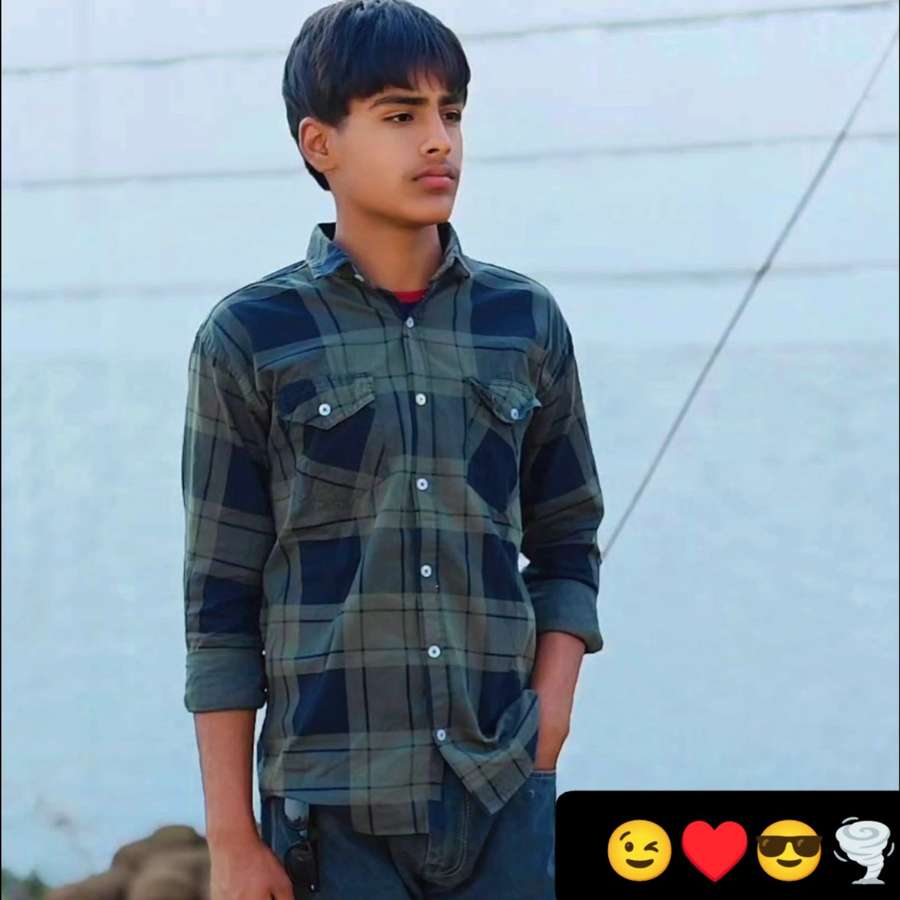 86456847 325 medium large