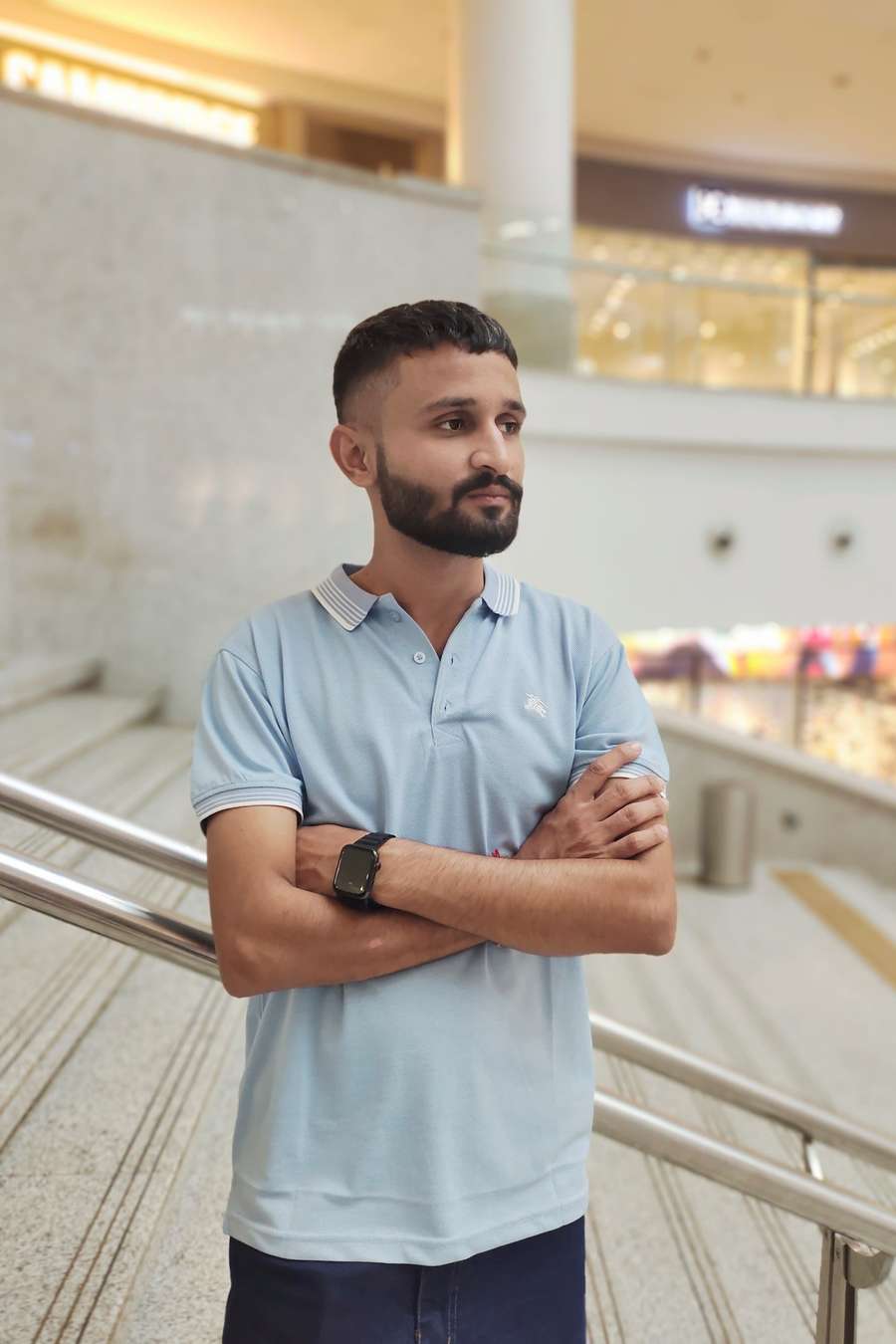 89740468 6814 medium large