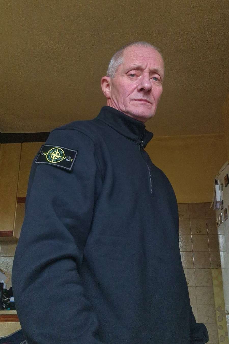 49407831 8571 medium large