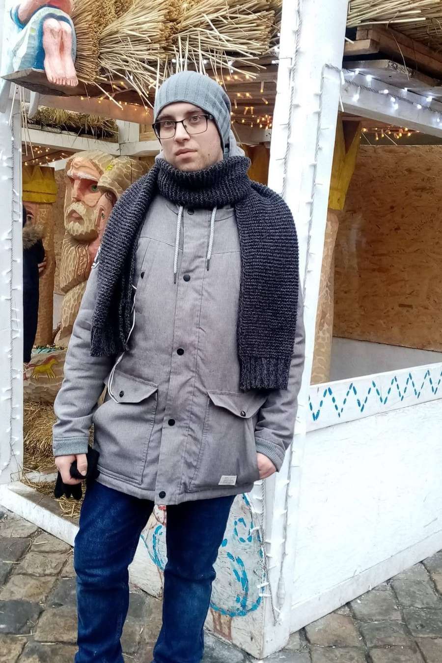 90608748 8498 medium large