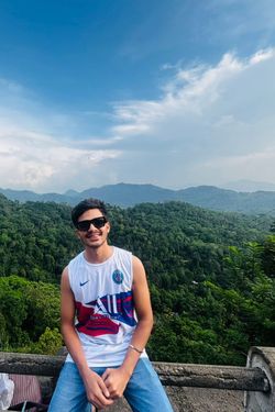 Abdullah's photo