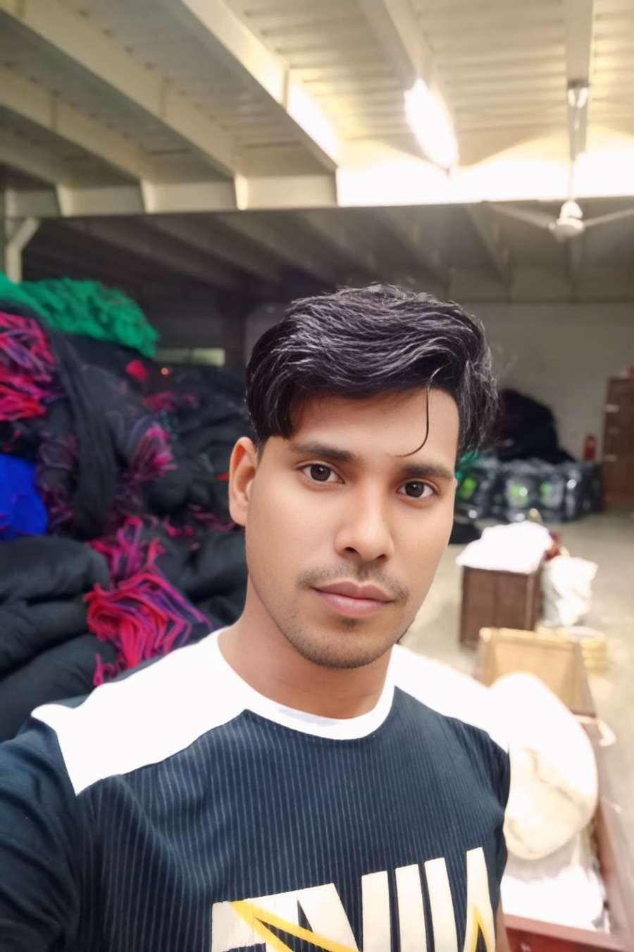 89967212 3709 medium large