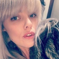 Alice wonder 's photo