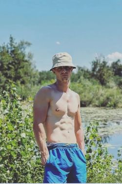 Emir's photo