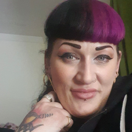 47072937 8872
